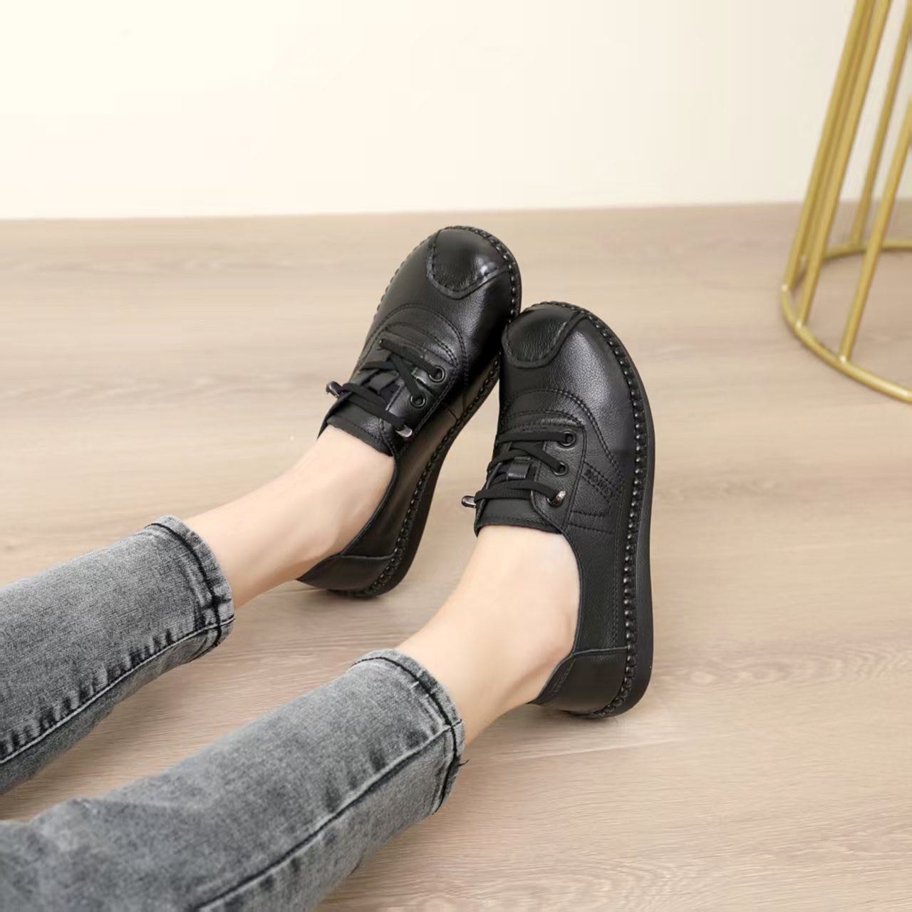 2026春季新款厚底单鞋女真皮软底防滑休闲鞋中年妈妈平底舒适女鞋,女鞋,浅口单鞋,淘宝优惠券,粉丝福利购,淘宝优惠卷