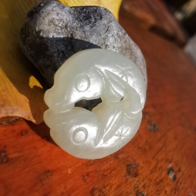 15503和田玉双鱼吊坠