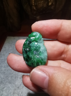 香港回流老坑料翡翠两个吊坠打包