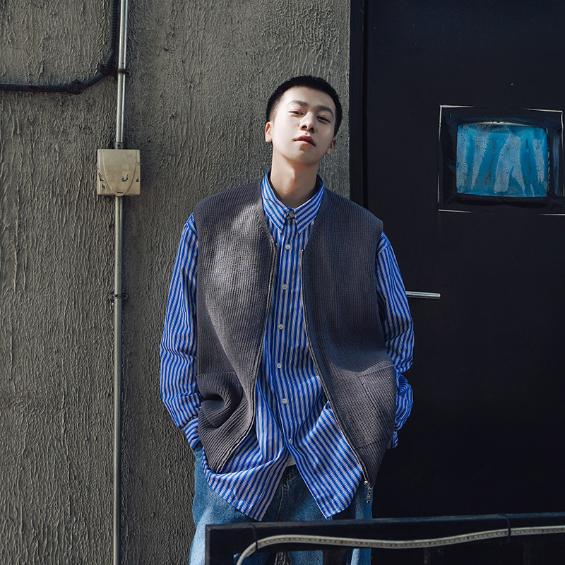 秋季寬鬆流行無袖開衫棉晴