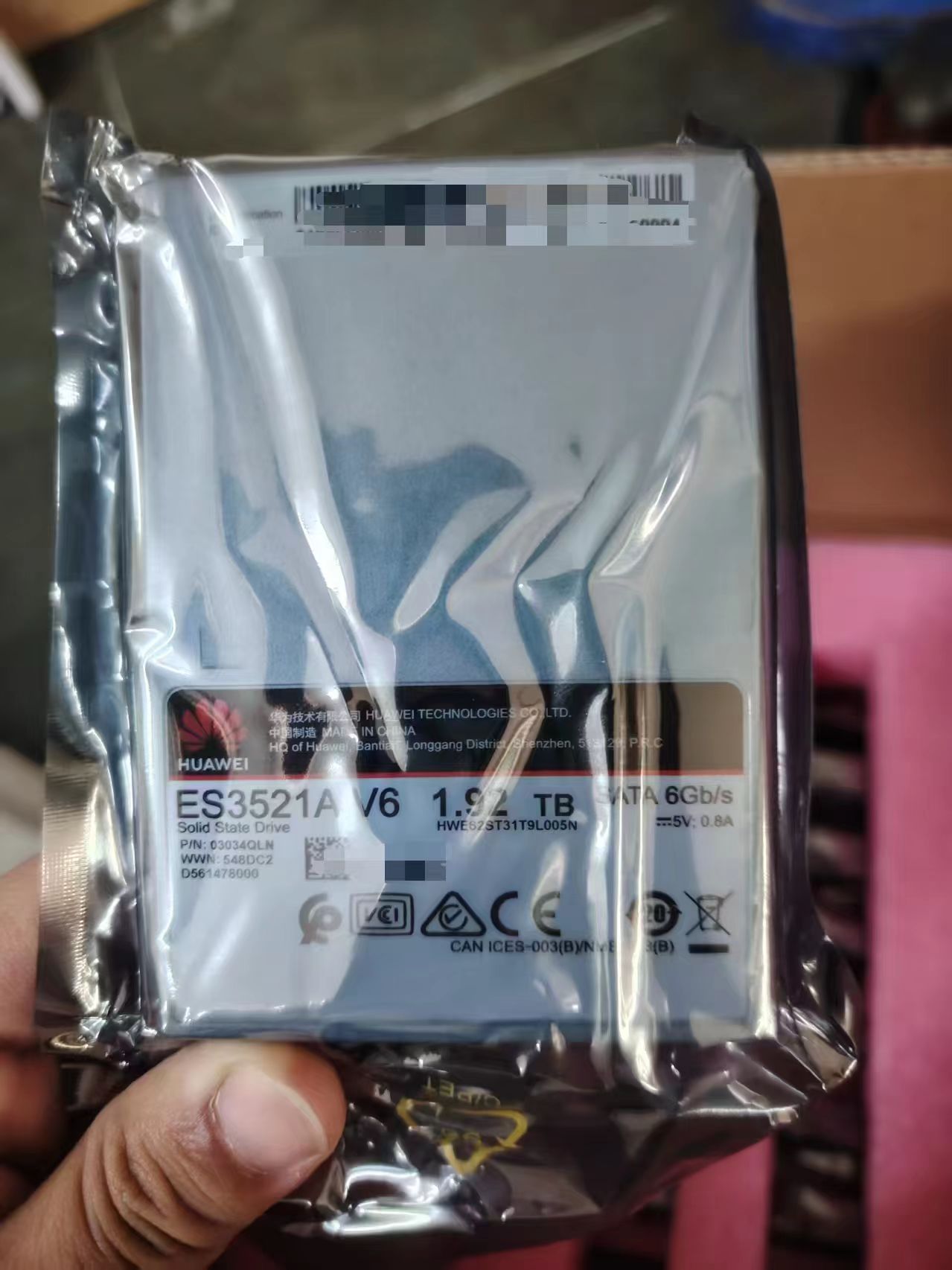 华为1.92T SATA硬盘ES3521AV6 服务器硬盘全新在保03034QKN