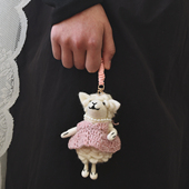高颜值精致粉色毛衣小绵羊包挂件女钥匙扣羊毛毡卡通挂饰手工成品