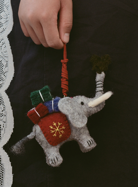 进口礼物大象包挂大号车挂灰象挂饰手工羊毛毡挂件女小众潮个性彩