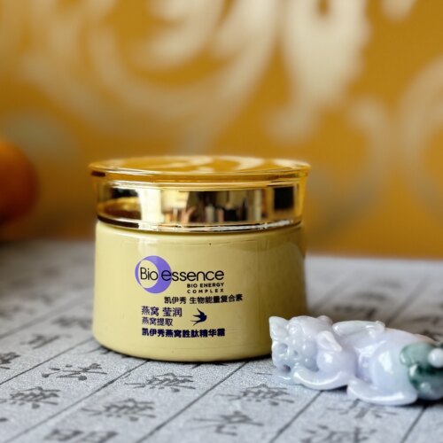 凯伊秀燕窝胜肽精华霜50g小雨燕窝滋润保湿沁润补水柔嫩肌肤包邮