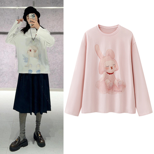 长袖T恤2026年春季新款趣味萌宠小兔子印花宽松圆领打底衫上衣女