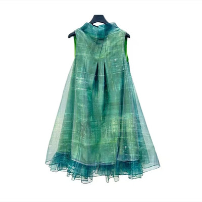 雨墨圣迪奥立夏26新款莫奈花园百搭显瘦绿色无袖连衣裙S262Z1217