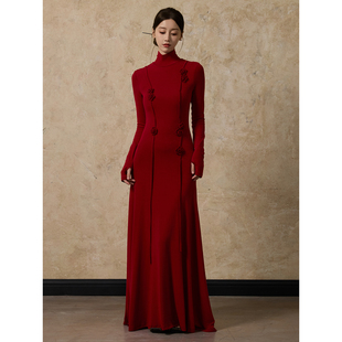 圣诞新年订婚敬酒内搭裙子女 红色花朵高领针织连衣裙 ONMOON 冬季