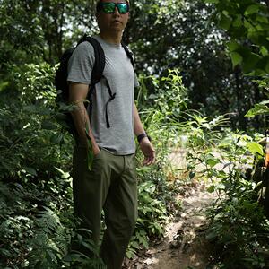 Des FR赛事级别透气速干17.5微米户外徒步运动美利奴羊毛短袖T男