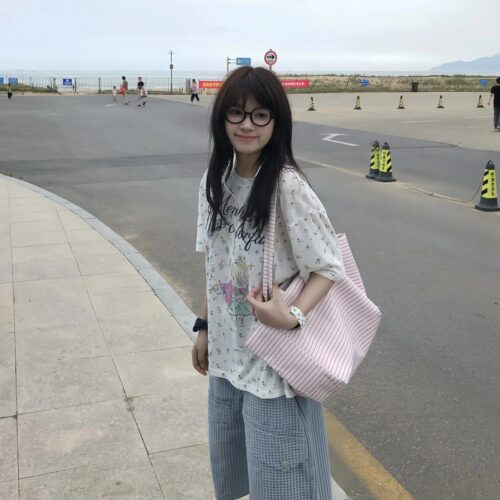 韩系慵懒小碎花天使印T恤短袖