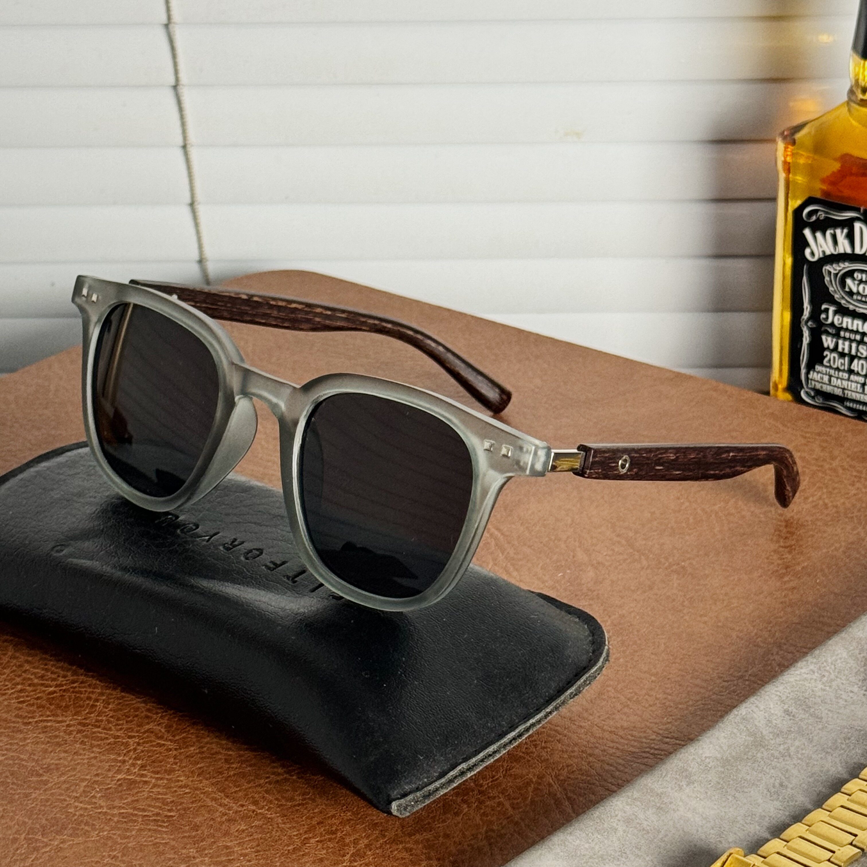 复古vintage木纹腿港风墨镜男大脸素颜配近视防紫外线太阳眼镜女,ZIPPO/瑞士军刀/眼镜,太阳眼镜,淘宝优惠券,粉丝福利购,淘宝优惠卷