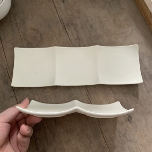 陶瓷餐具碟子三格碟味碟小菜蘸料碟陶瓷调味碟磨砂白餐具微瑕