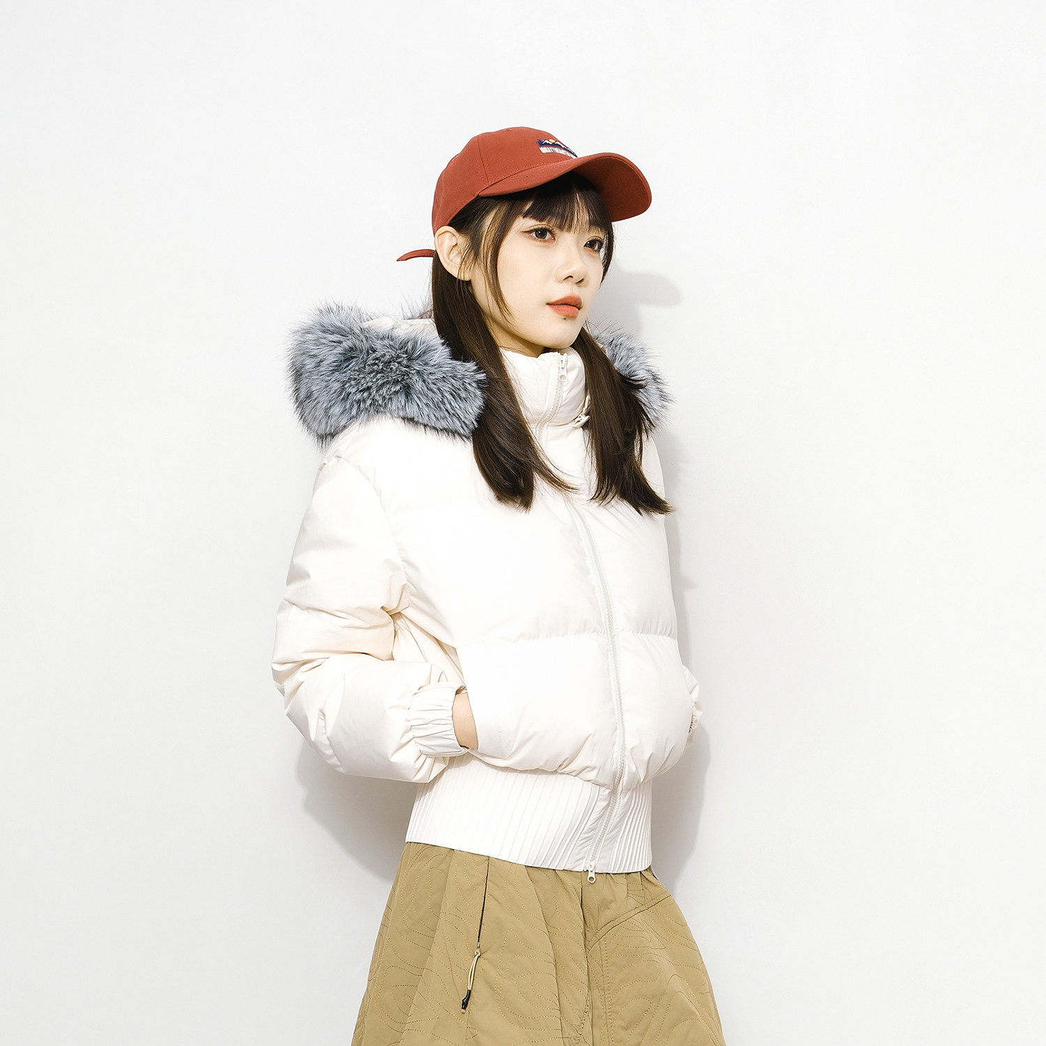 Epicsocotra冬季户外短款三防90白鸭绒貂子毛领连帽羽绒服面包服