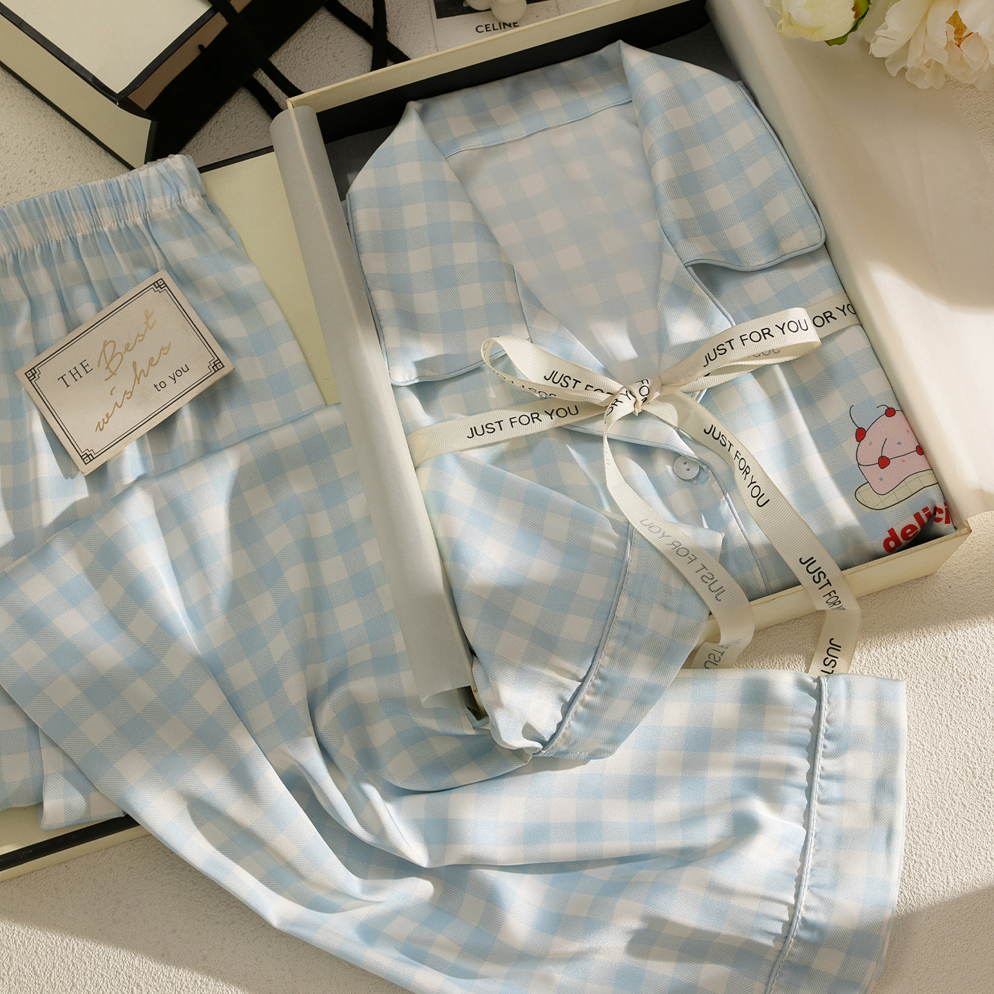 桑蚕丝睡衣女秋季新款蛋糕休闲舒适女士长袖高级感家居服套装礼盒,女士内衣/男士内衣/家居服,睡衣/家居服套装,淘宝优惠券,粉丝福利购,淘宝优惠卷