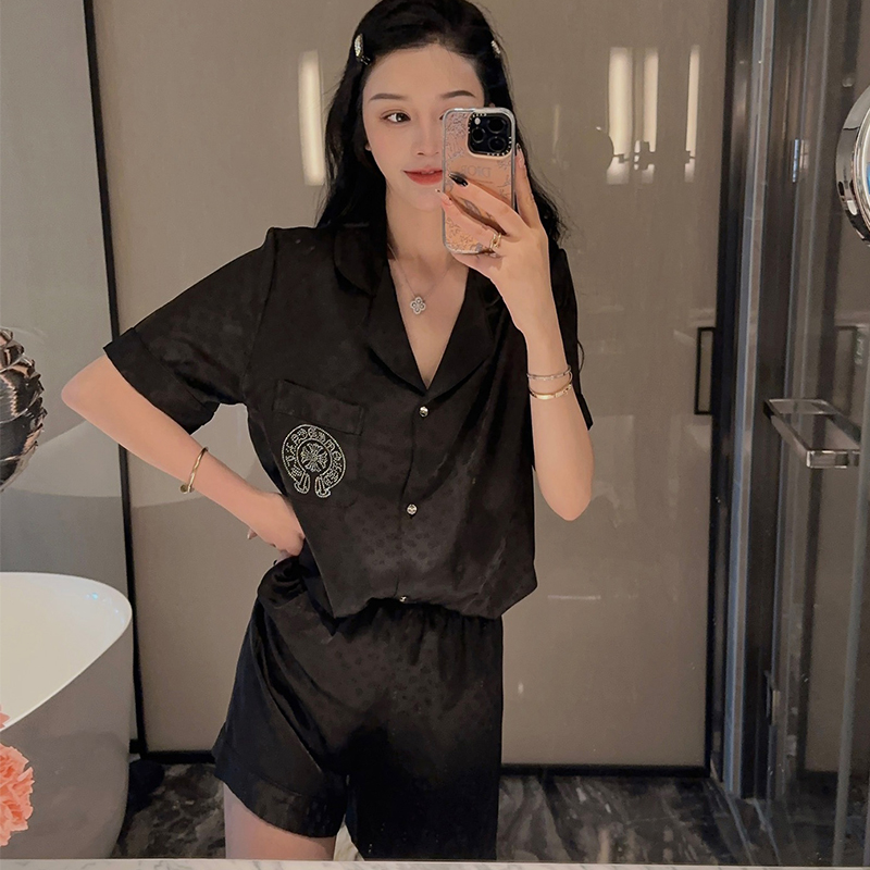 桑蚕丝真丝睡衣女款烫钻夏季高级感2025年新款短袖短裤家居服套装