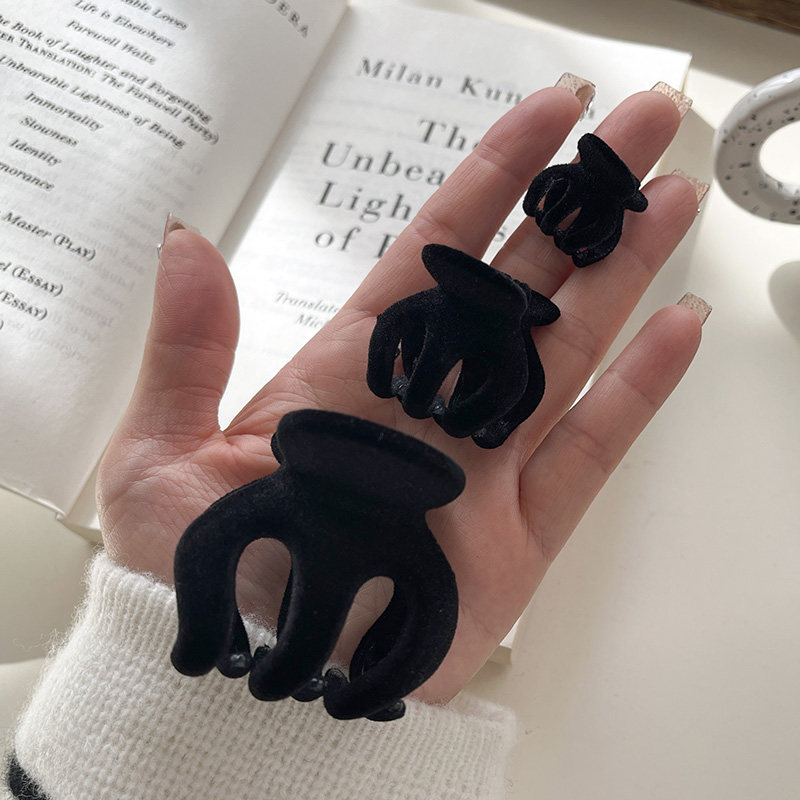 高马尾神器植绒南瓜头发抓夹发夹子头饰发卡女爪夹秋冬鲨鱼夹小号