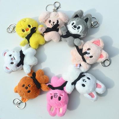 STAYKIDS磁吸娃娃包挂件