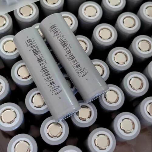 亿纬21700锂电池5000mAh5C动力电动车电池手电筒充电宝3.6V高容量