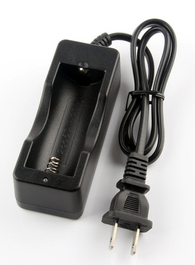 18650  26650锂电池充电器 `充电器 强光电筒105LIX充电器