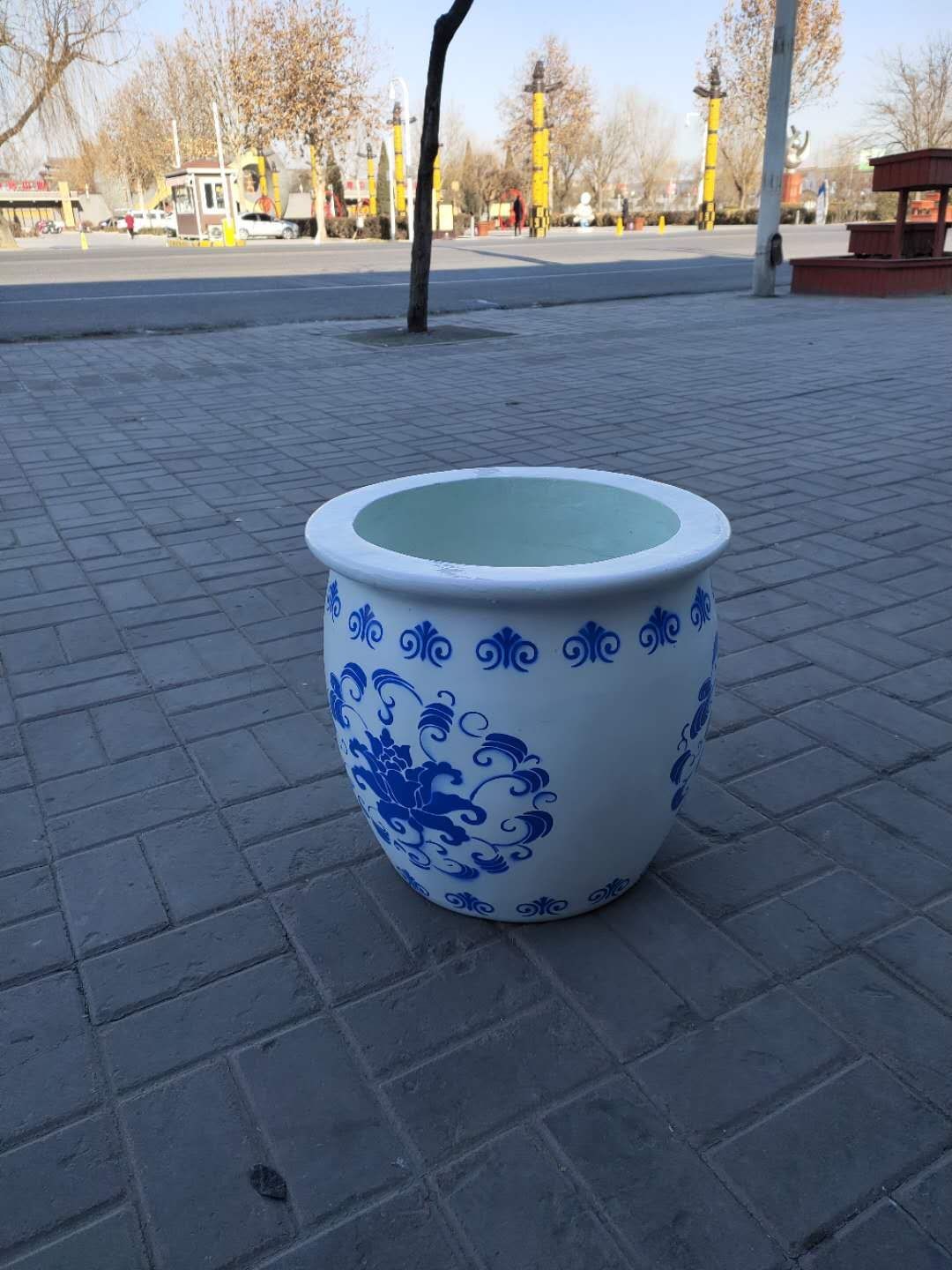 杂技道具蹬技道具蹬花缸蹬缸玻璃钢蹬缸木缸摔不坏的花缸量大优惠