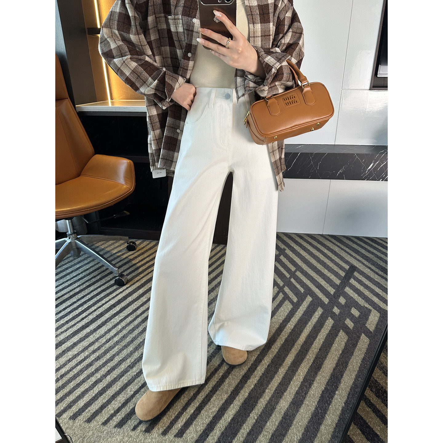 闭眼冲系列！~早春简约阔腿牛仔裤女2026新梨型显瘦宽松直筒长裤,女装/女士精品,牛仔裤,淘宝优惠券,粉丝福利购,淘宝优惠卷