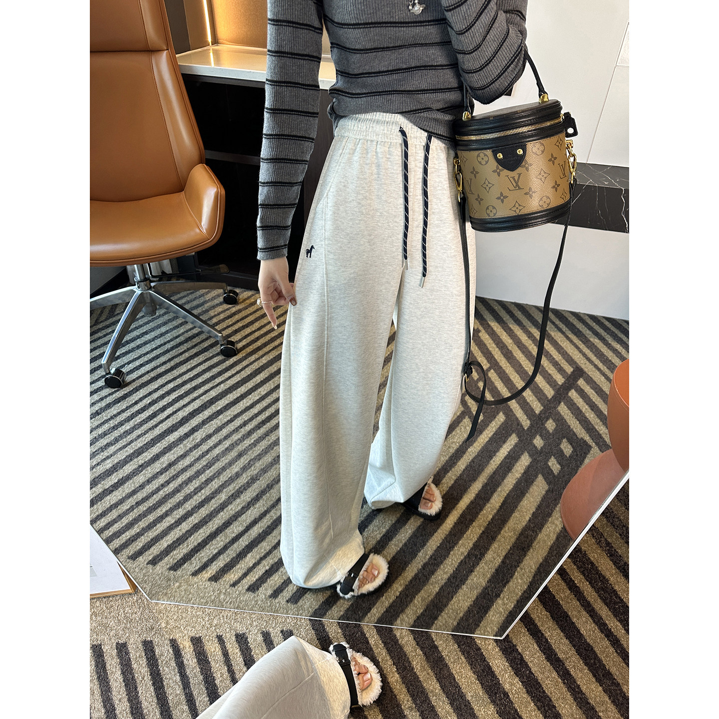 懒人福音！~两穿抽绳松紧腰休闲裤女春季新款显瘦宽松阔腿弯刀裤,女装/女士精品,休闲裤,淘宝优惠券,粉丝福利购,淘宝优惠卷