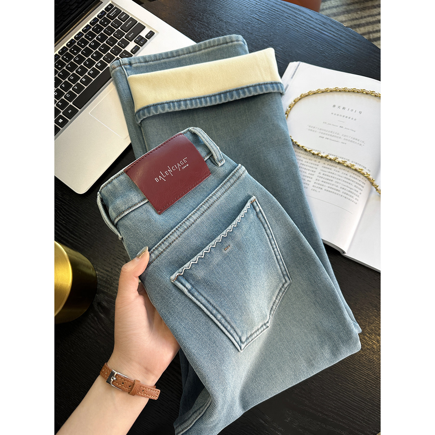 比例神牛！~加绒高腰喇叭牛仔裤