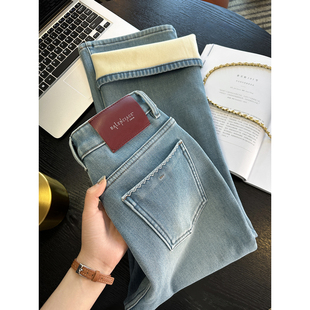 女秋冬新小个子保暖九分裤 比例神牛 浅蓝色加绒高腰喇叭牛仔裤