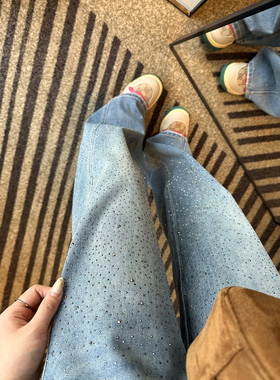 细碎星芒！满天星弯刀烫钻牛仔裤女2026新款春季百搭显瘦阔腿裤子