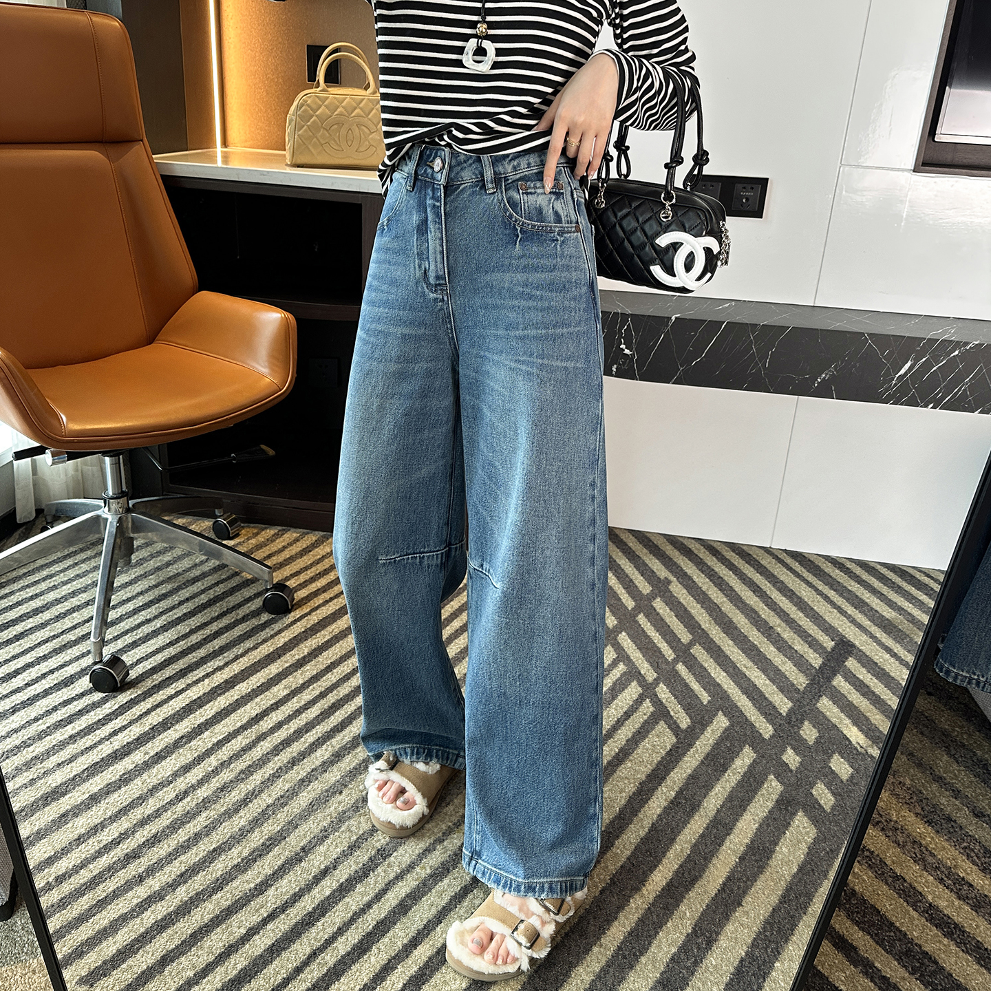 修腿指数拉满！~阔腿弯刀牛仔裤