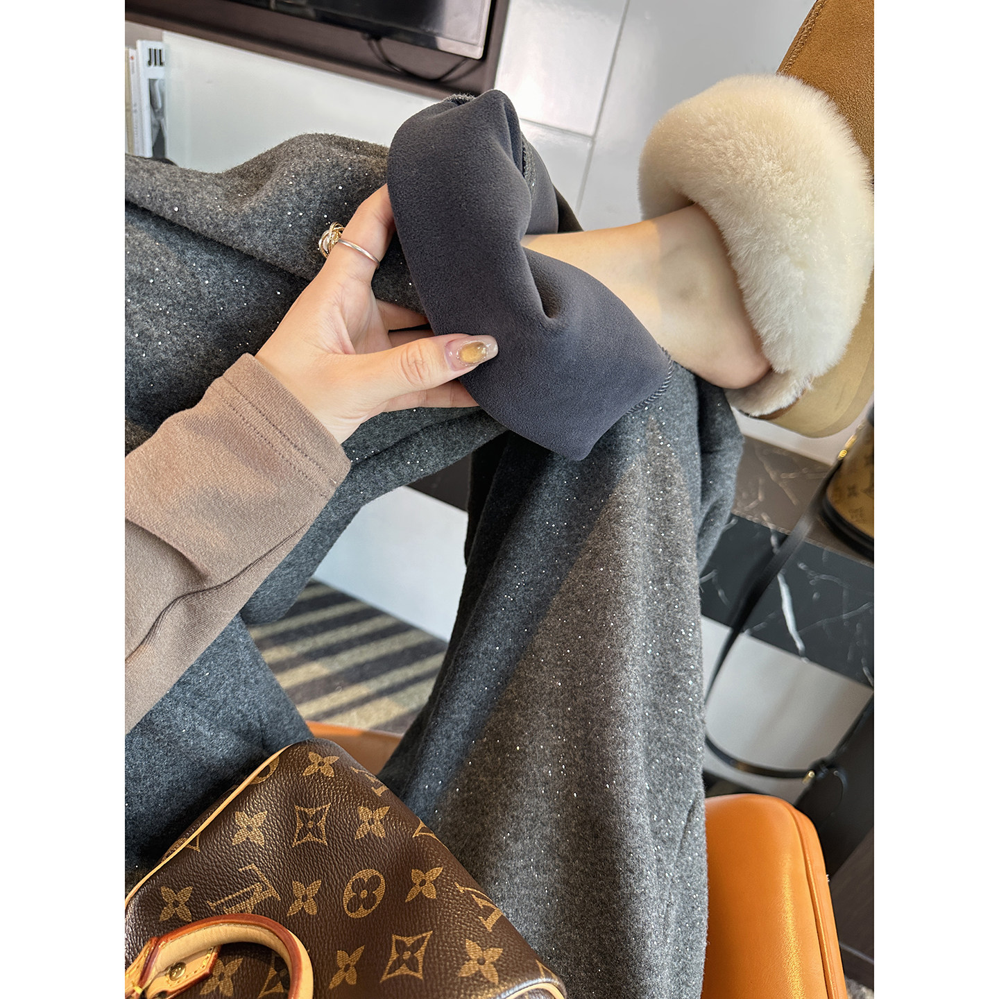 碎落星河！~细闪亮片宽松阔腿休闲裤女秋冬加绒灰色慵懒显瘦长裤,女装/女士精品,休闲裤,淘宝优惠券,粉丝福利购,淘宝优惠卷