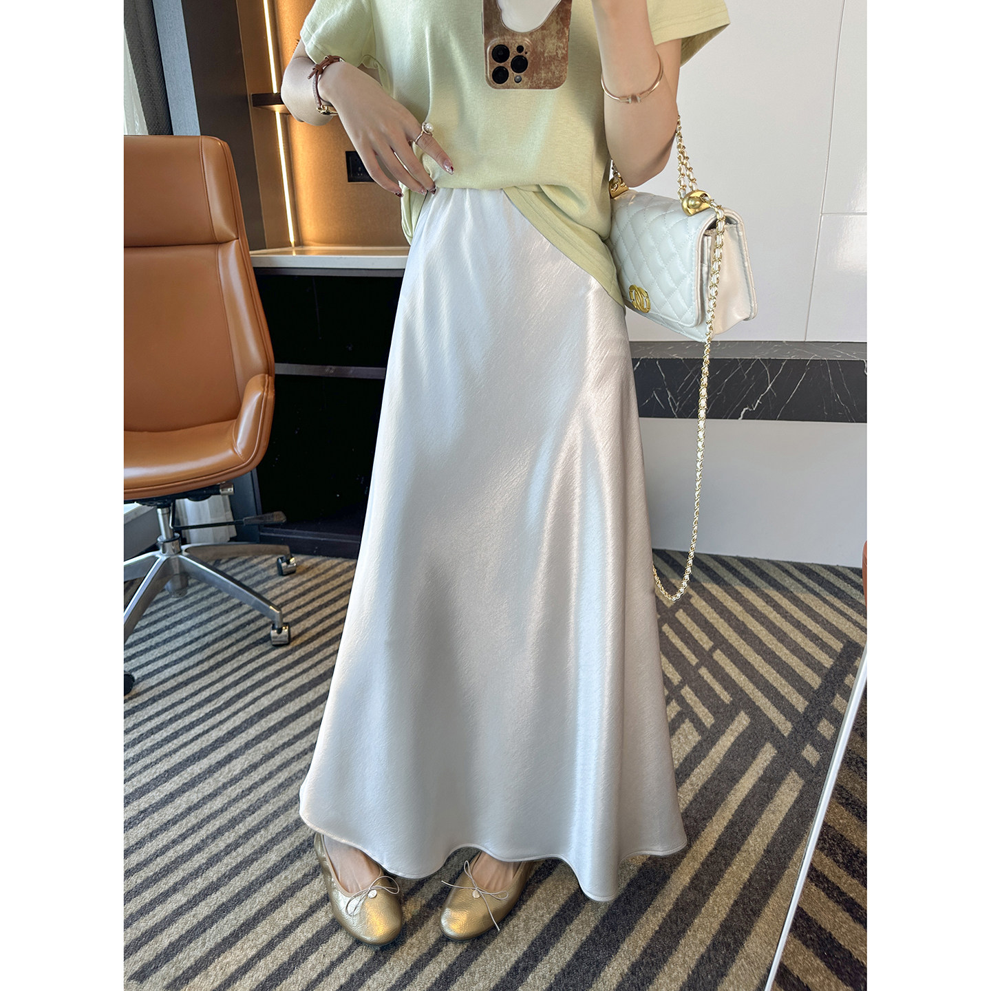 氛围感神器！~春季缎面A字半身裙2026新款女小个子宽松垂感中长裙