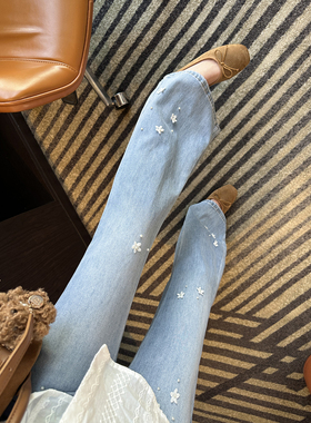 神仙裤型~花朵钉珠蓝色喇叭牛仔裤女2026新款遮胯修身显瘦长裤子