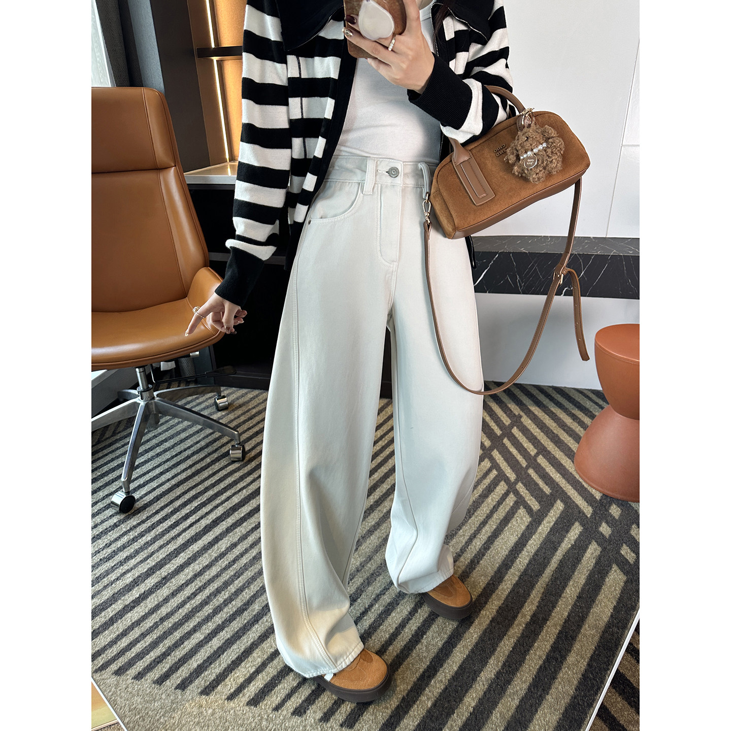 保暖显瘦双buff  加厚绒阔腿弯刀裤女2025新款高腰垂感宽松牛仔裤,女装/女士精品,牛仔裤,淘宝优惠券,粉丝福利购,淘宝优惠卷