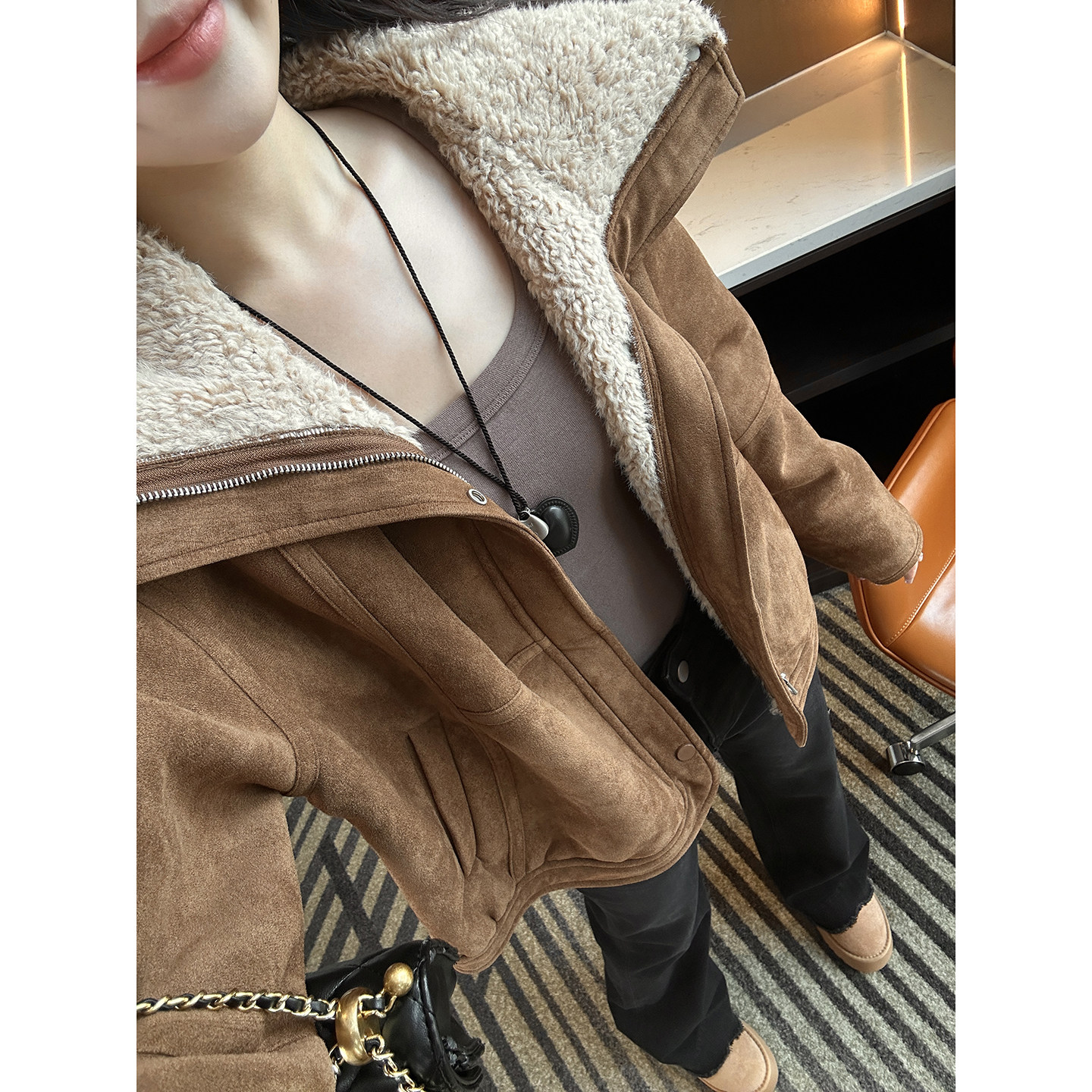 暖冬美拉德！高级感皮毛一体短外套女新款保暖加绒翻领麂皮绒上衣,女装/女士精品,短外套,淘宝优惠券,粉丝福利购,淘宝优惠卷