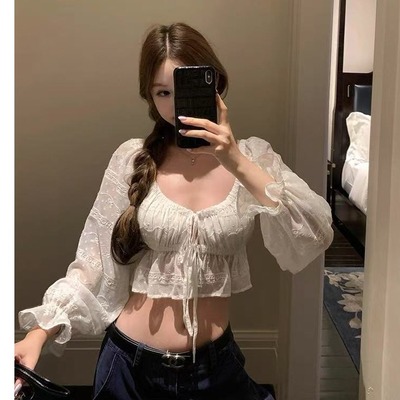 板栗可可Bankelili'薄纱月光'蕾丝刺绣灯笼袖V领绑带防晒罩衫女夏