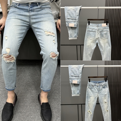 破洞浅蓝做旧修身小脚九分牛仔裤