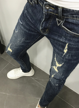 男士夏款薄牛仔长裤破洞贴标深蓝小脚修身弹力社会精神小伙网红裤