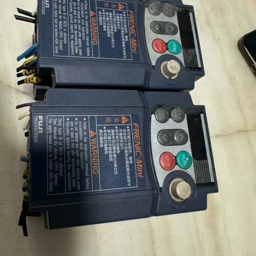 可维修FRNO.4C1S-7C 220v 0.4kw 变议价