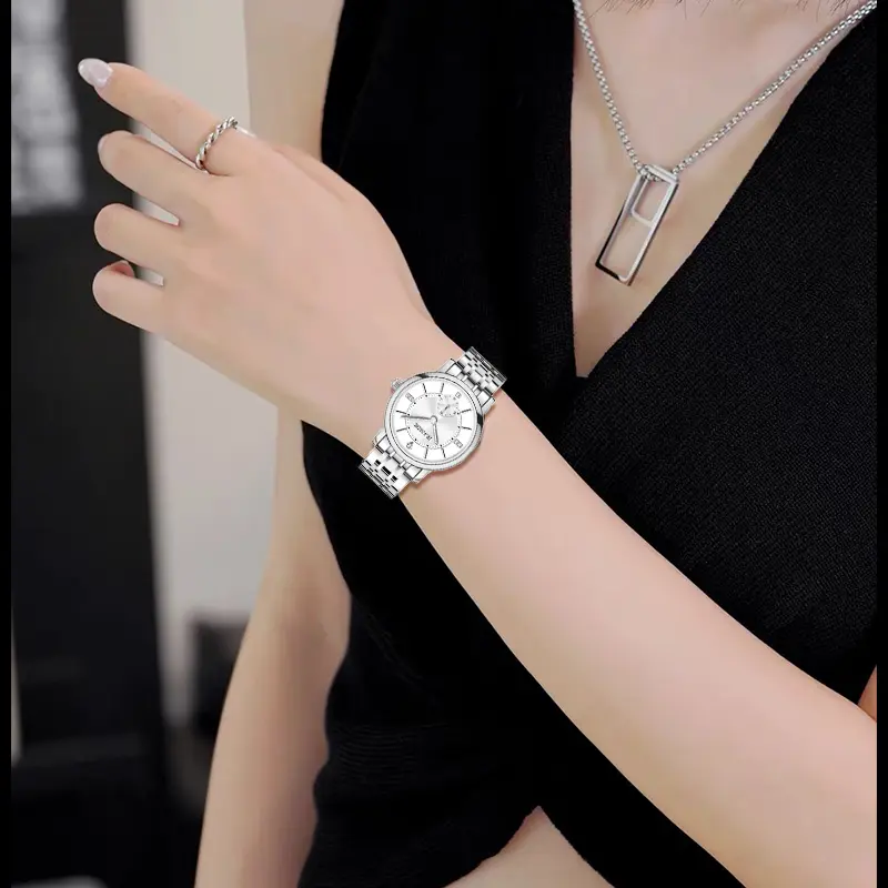 百搭轻奢小巧手表女士经典图片