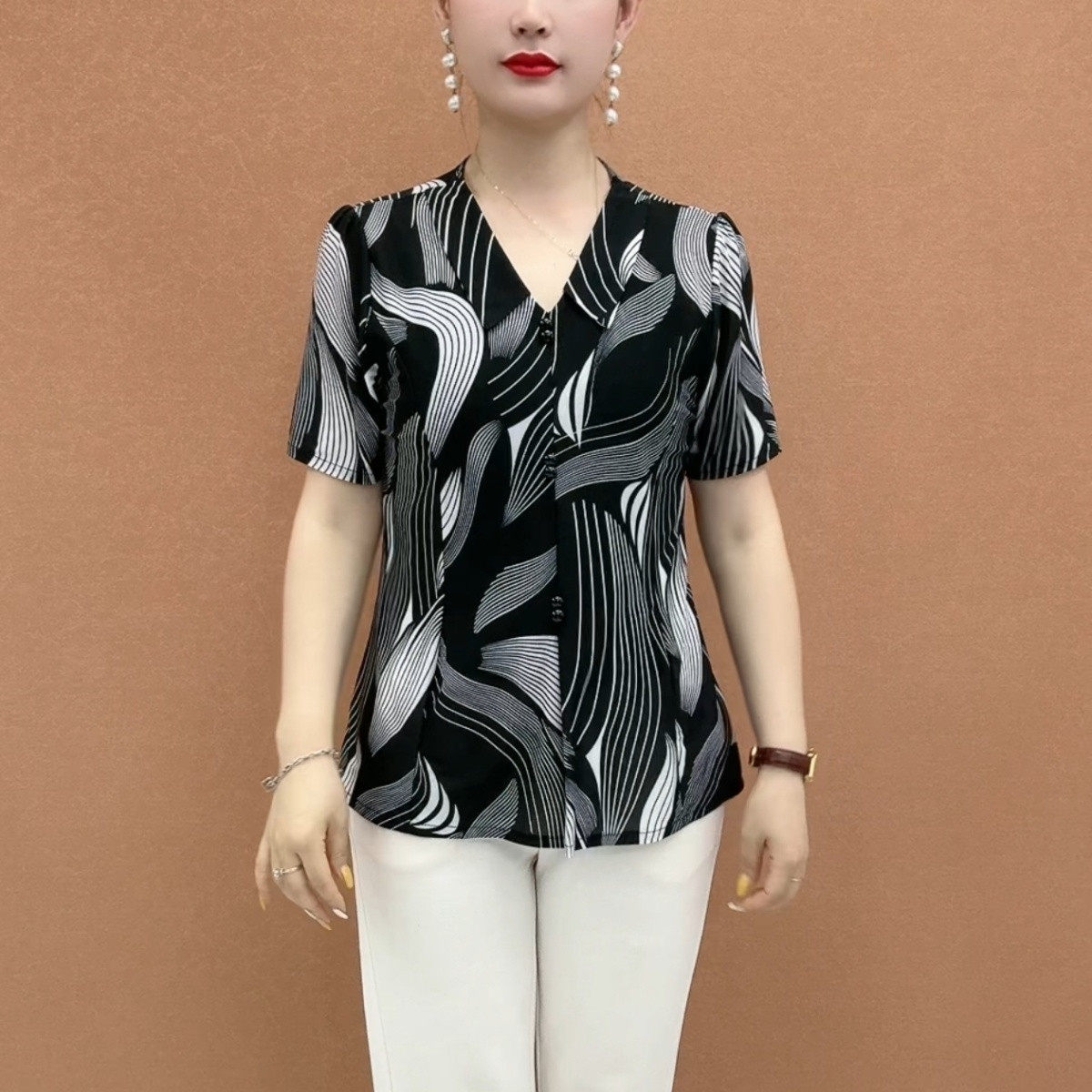 夏季新款翻领短袖T恤女时尚洋气中老年人妈妈装半袖小衫印花上衣