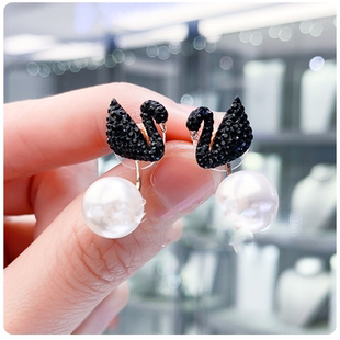 简约925银施新款黑天鹅天然珍珠耳钉可拆卸两用耳环女银针不过敏