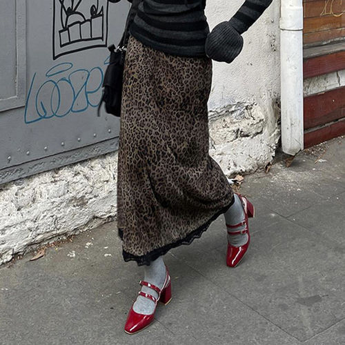 复古豹纹蕾丝拼接半身裙
