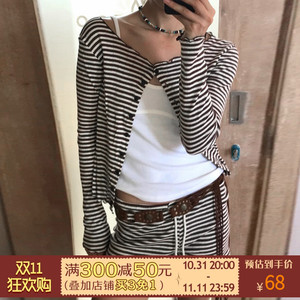 ROCKMORE【慵懒套装】条纹元素排扣开衫上衣&松紧腰系带短裤套装