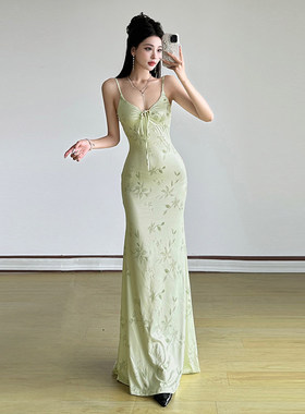 ROCKMORE【薄荷清酒】度假风修身绿色吊带长裙植系印花包臀连衣裙