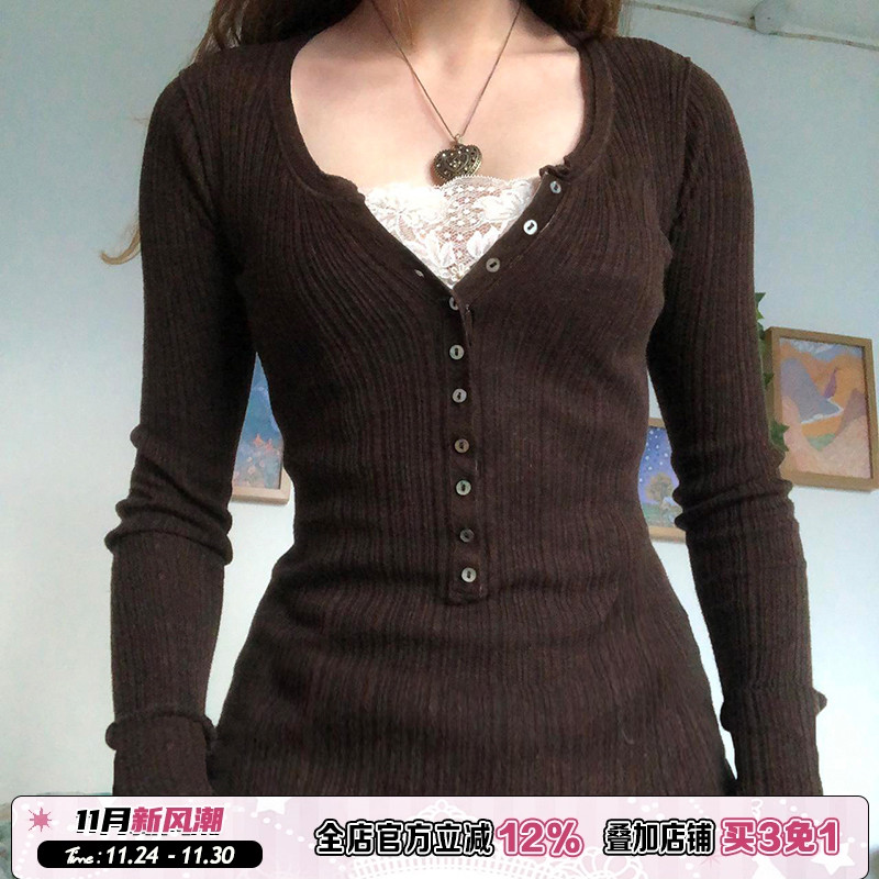 法式复古蕾丝拼接V领假两件上衣