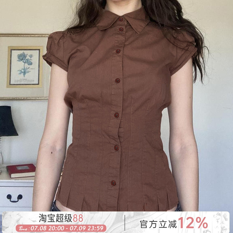 复古棕色翻领纽扣收腰衬衫