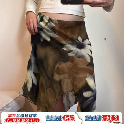 棕色大花卉印花不规则半身裙