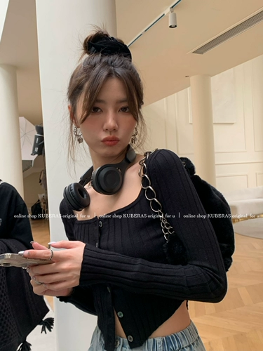 Мягкий трикотажный кардиган, утепленный лонгслив, квадратный вырез, облегающий крой