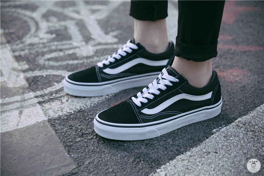 ÀÏÒ¯¼Ò°üÓÊVans old skool osºÚ°×¾µä¿î·«²¼Ð¬ÄÐЬŮЬVN0D3HY28