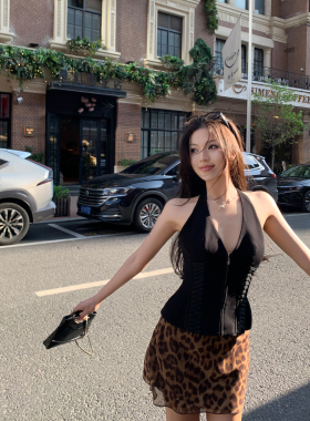 【清仓5折】芳心猎手 jennie同款打歌服红色挂脖上衣吊带背心